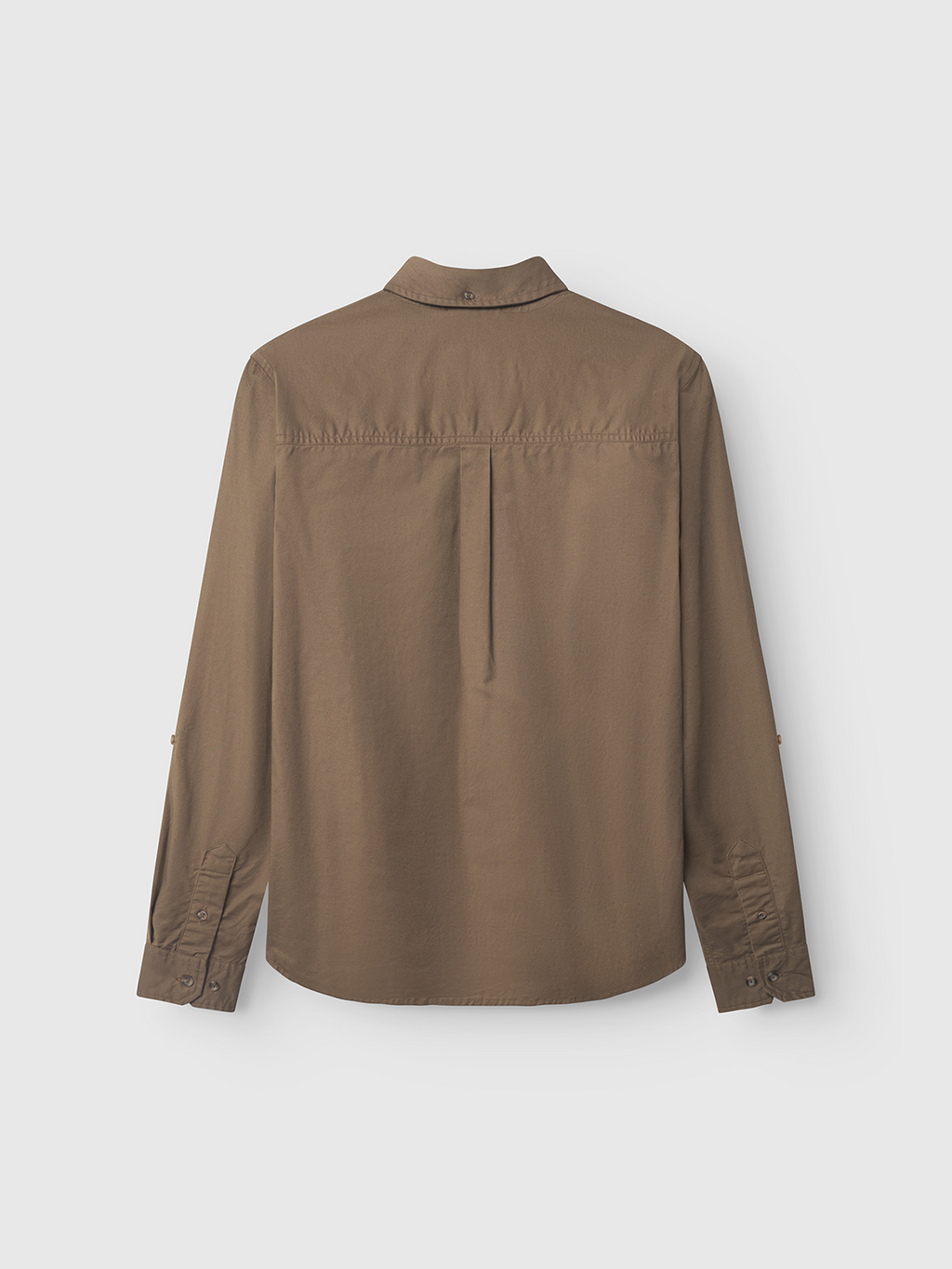 Back view of the Gabba Bent Reg Ox LS long-sleeve brown shirt in cotton on a white background, featuring a classic collar, back pleat details, and cuff buttons for a blend of formal and casual style.