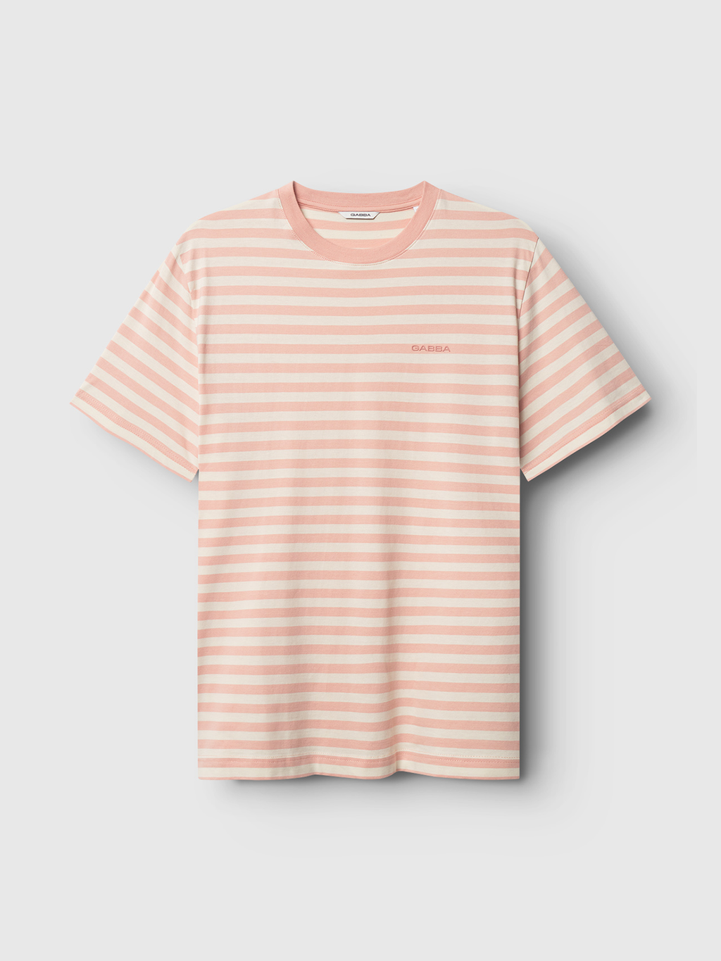 The Gabba Dune Logo Stripes SS GOTS - Rose Stripes is a short-sleeve t-shirt with light pink and white stripes, made from GOTS-certified organic cotton and featuring a crew neck and an embroidered logo on the left chest.