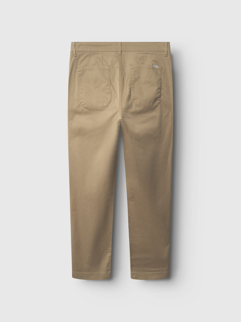 Back view of Gabbas Joe Unite - Sand pants on a light gray background. These relaxed-fit pants feature two back pockets and a logo tag above the right pocket. Displayed flat, they offer a casual look with their straight-leg cut.