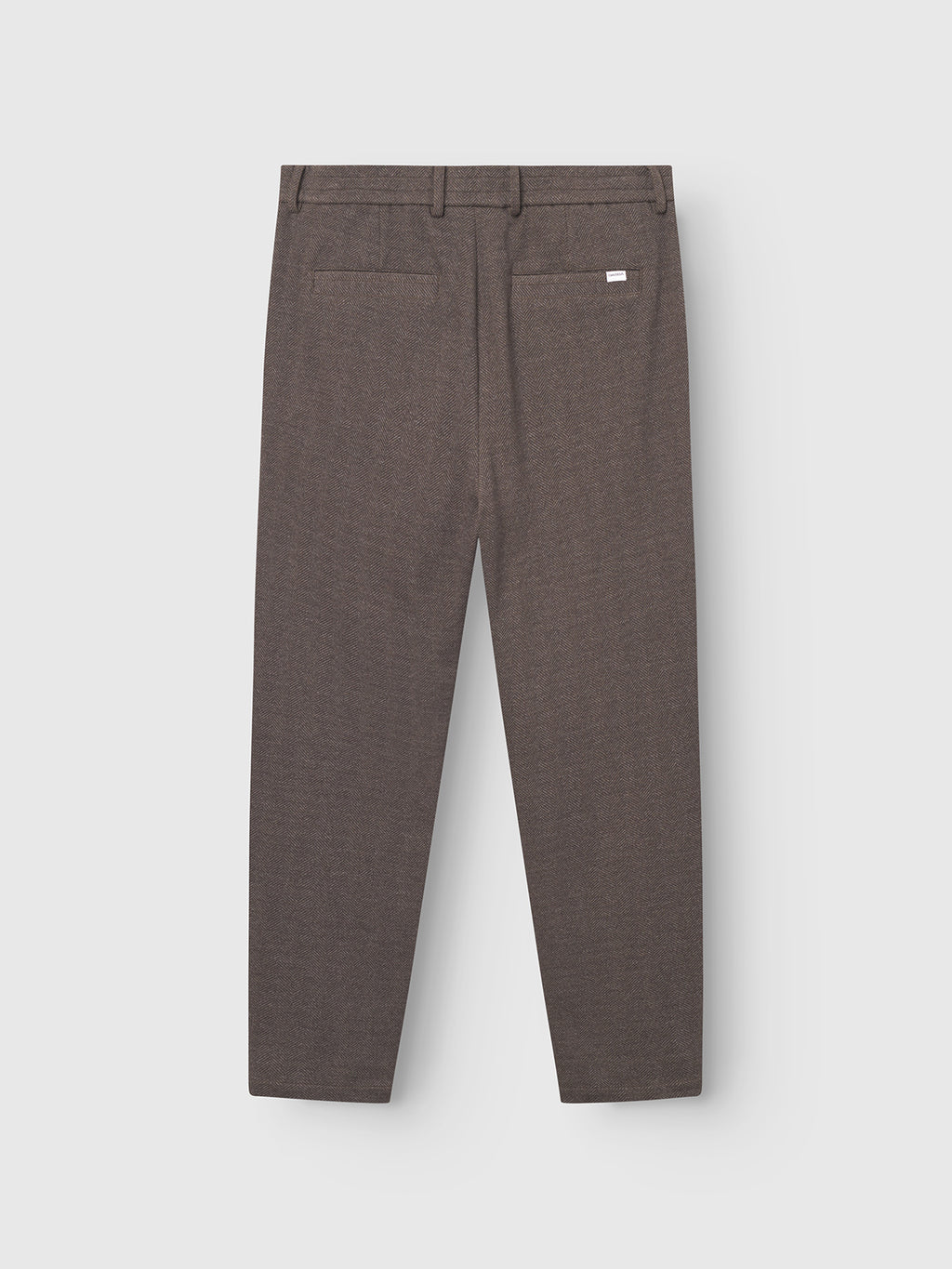 Gabbas Monza Tweed - Brown pants showcase a straight cut with belt loops, two back pockets, and a brand label above one pocket. The fabric is smooth yet slightly textured for a sophisticated appearance. Shown from the back, they highlight elegant tailoring.