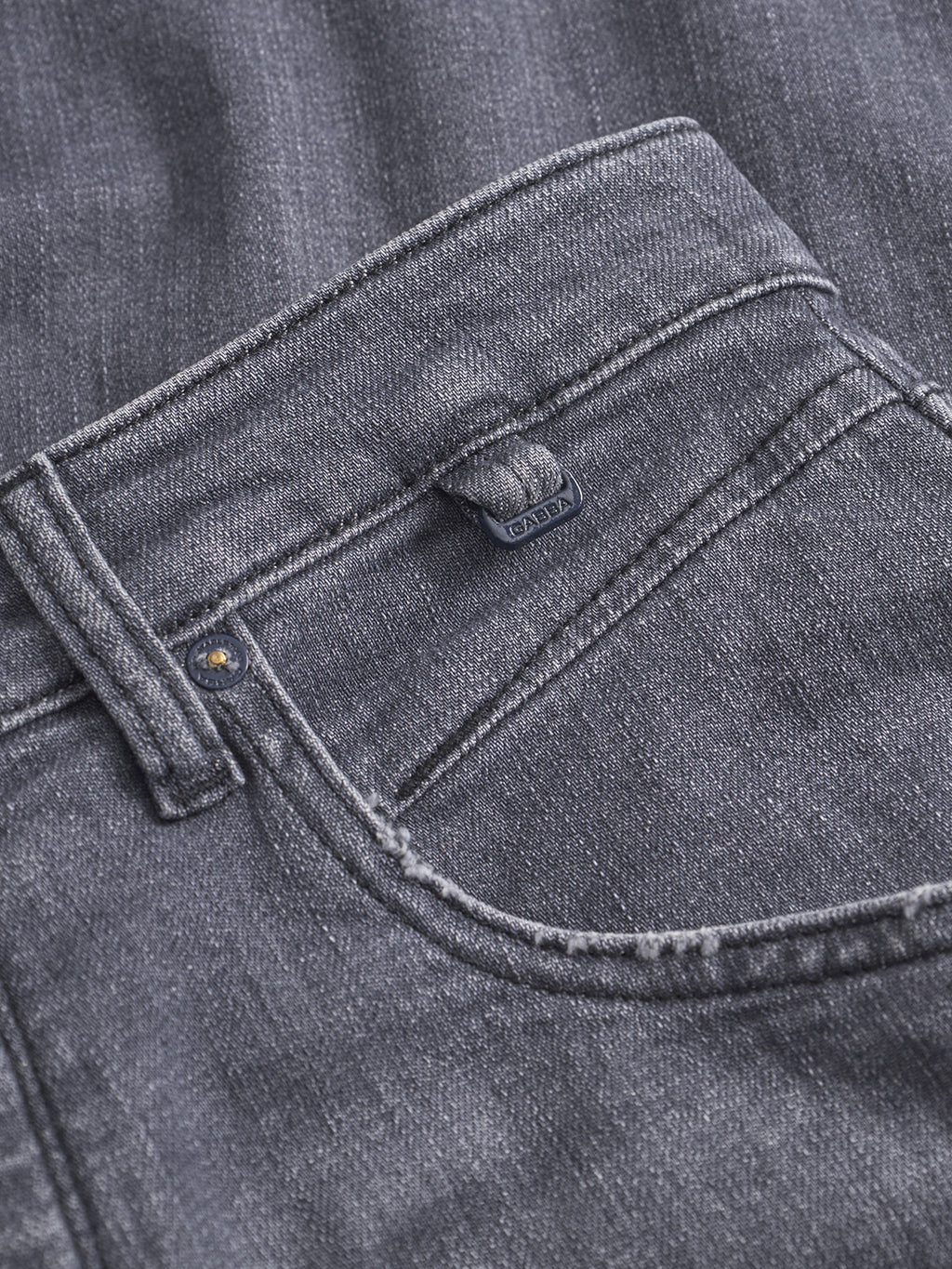 Close-up of the waistband and front pocket of Alex Sotto - Grey Denim jeans by Gabba, featuring visible stitching and a comfortable stretch cotton fabric.