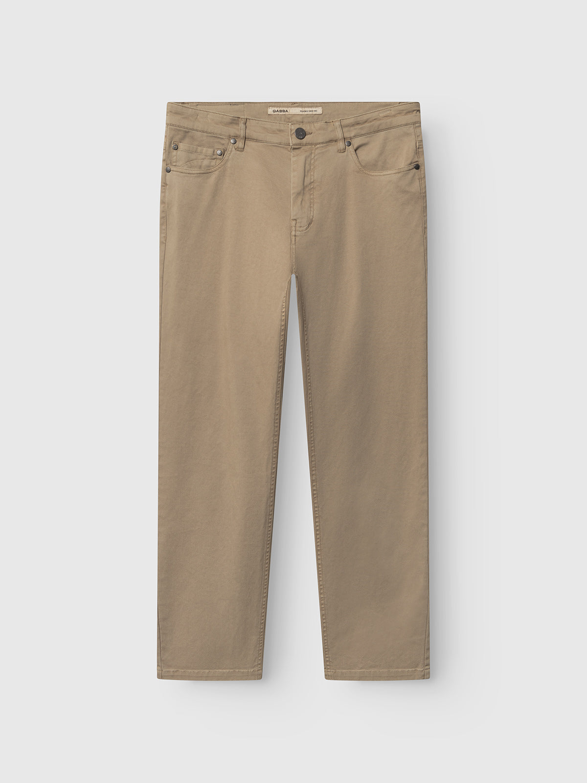 The Gabba GABmarc 5poc Marlo - Coriander features straight-leg regular-fit beige jeans with a classic five-pocket design, belt loops, and button closure, shown on a plain white background.