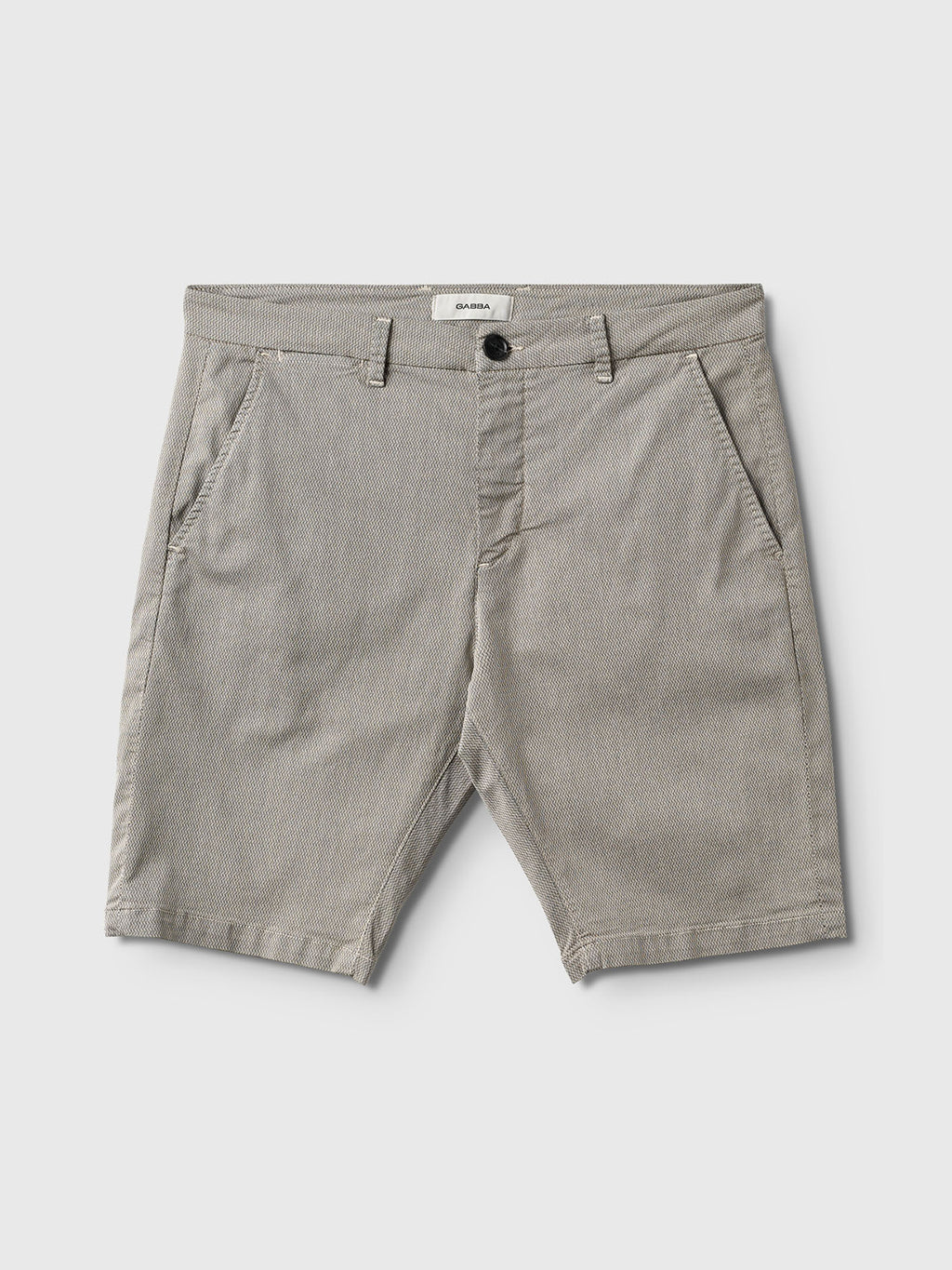 Gabba GABjet K3280 Dale Shorts in Birch feature a light gray color, knee-length relaxed fit, side and back pockets, front button and zip closure, shown on a plain light background.