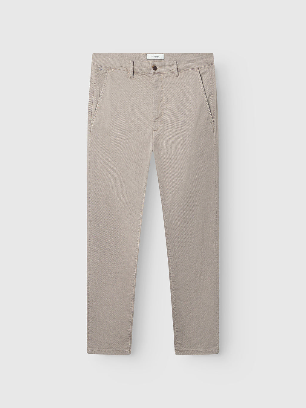 The GABBA GABpaul K3280 Dale Chino in Humus is a light beige slim-fit pant with French front pockets, double-paspel back pockets, belt loops, and button closure, shown on a plain white background.