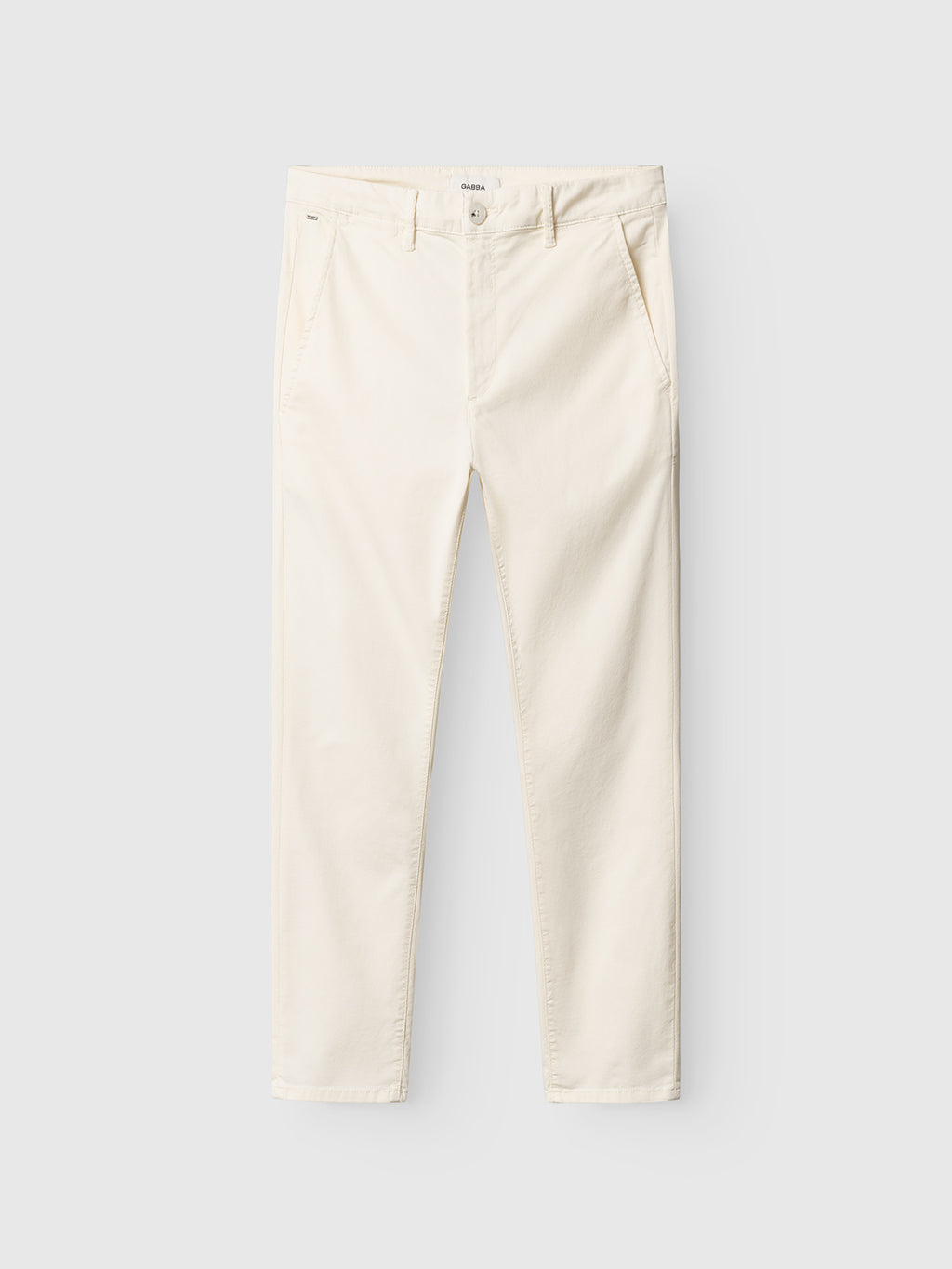 The Gabba GABpaul K3280 Dale Chino in white features a slim fit, French side pockets, double-paspel back pockets, button and zipper closure, and belt loops, displayed flat on a plain light background.